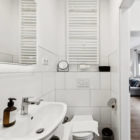 Apartment Shiny Homes - Bright & Elegant *