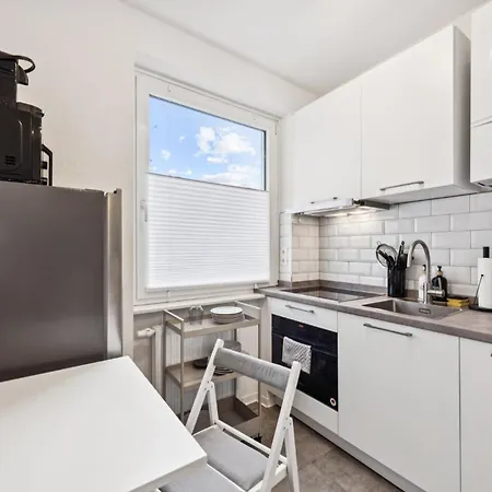 Apartment Shiny Homes - Bright & Elegant *