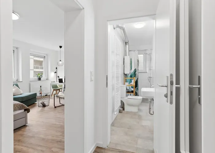 דירה Shiny Homes - Bright & Elegant