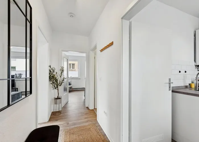 Shiny Homes - Bright & Elegant Appartement *