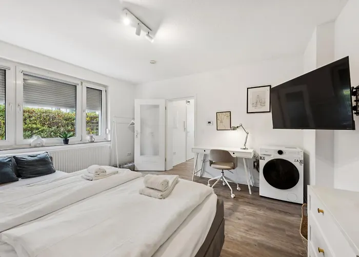 Shiny Homes - Bright & Elegant Appartement Bielefeld